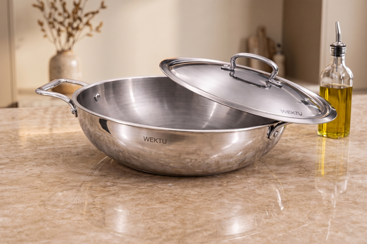 WEKTU Premium 22cm Tri-Ply Stainless Steel Kadhai with Lid – 2.2 Litre Induction Compatible Deep Fry Pan & Stir-Fry Wok